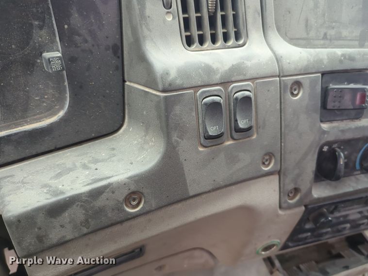 image for item DT6549 2007 Sterling Acterra utility / service truck