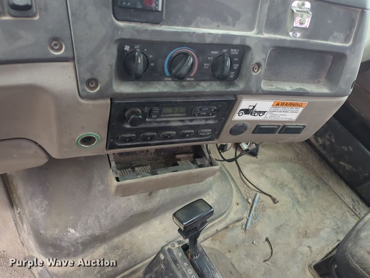 image for item DT6549 2007 Sterling Acterra utility / service truck