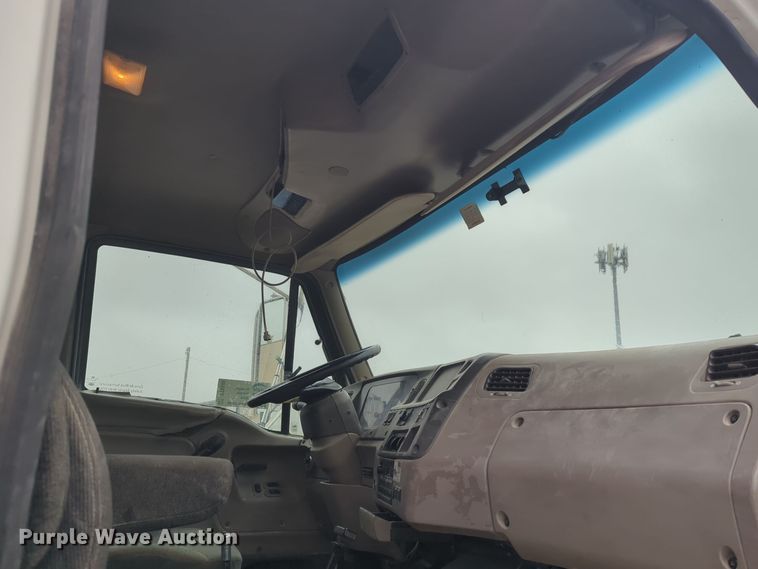 image for item DT6549 2007 Sterling Acterra utility / service truck