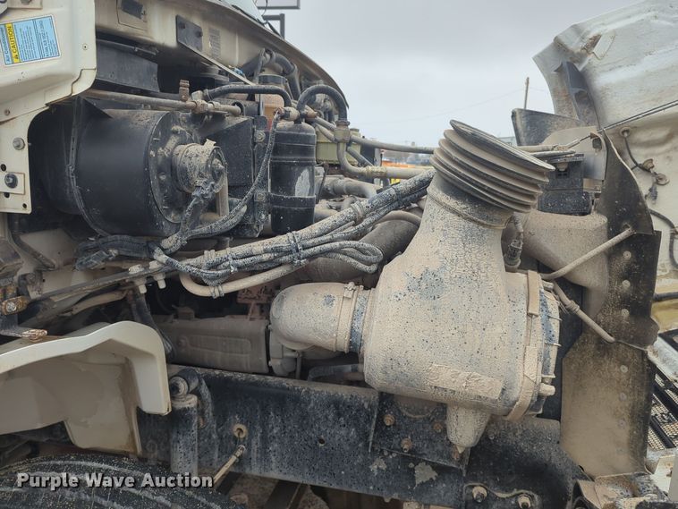 image for item DT6549 2007 Sterling Acterra utility / service truck