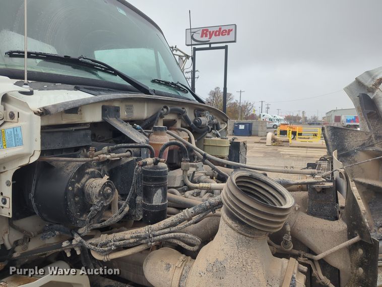 image for item DT6549 2007 Sterling Acterra utility / service truck