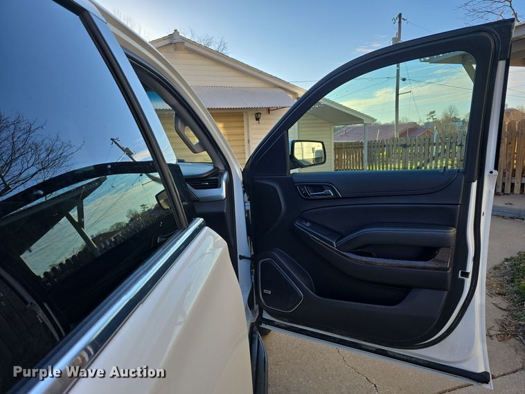 image for item DT6750 2018 Chevrolet Suburban LT SUV