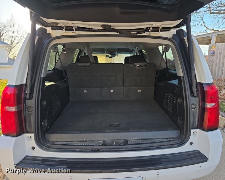 image for item DT6750 2018 Chevrolet Suburban LT SUV