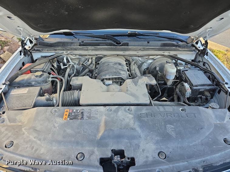 image for item DT6750 2018 Chevrolet Suburban LT SUV