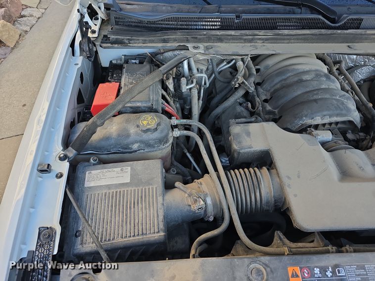 image for item DT6750 2018 Chevrolet Suburban LT SUV