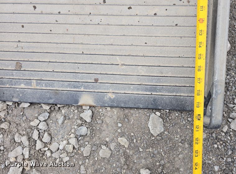 image for item DT6754 1999 Chevrolet Express G3500 delivery van