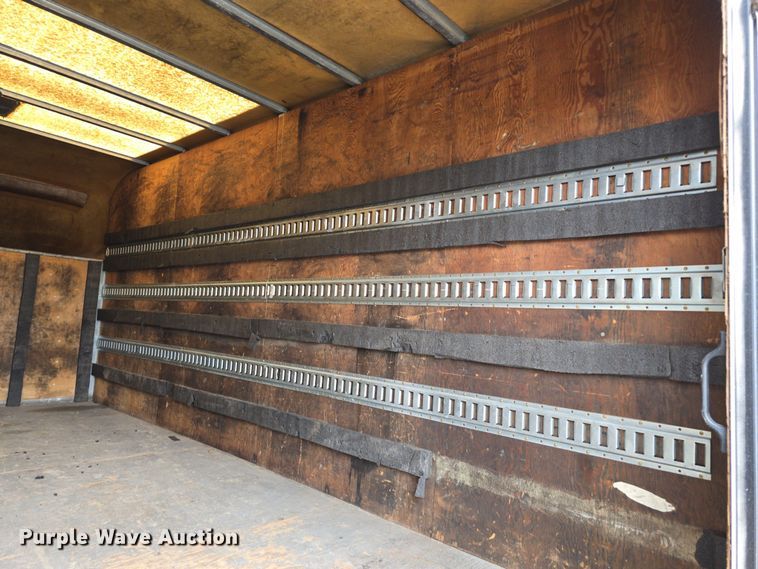 image for item DT6754 1999 Chevrolet Express G3500 delivery van