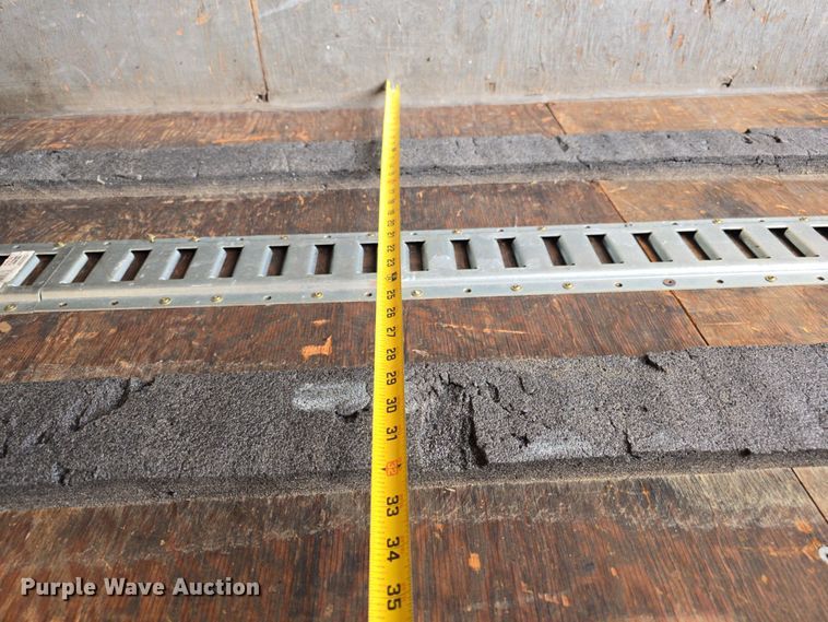 image for item DT6754 1999 Chevrolet Express G3500 delivery van