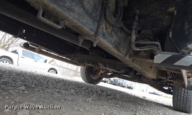 image for item DT6754 1999 Chevrolet Express G3500 delivery van