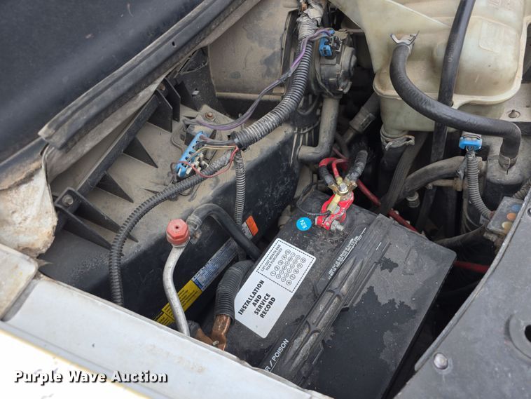 image for item DT6754 1999 Chevrolet Express G3500 delivery van