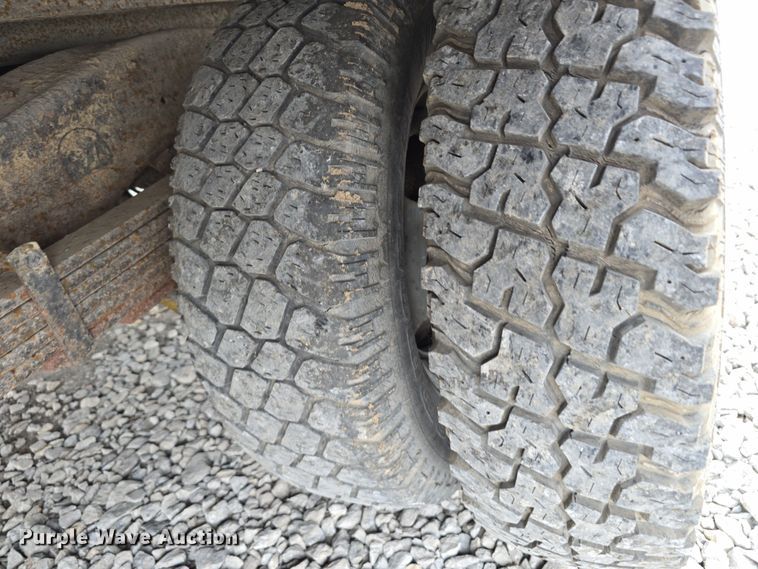 image for item DT6754 1999 Chevrolet Express G3500 delivery van