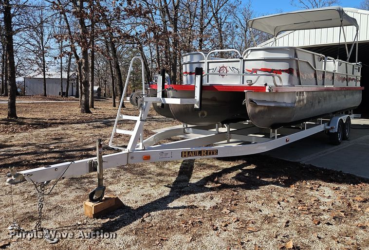 image for item DT7631 1997 Playcraft Powertoon 2600 pontoon boat