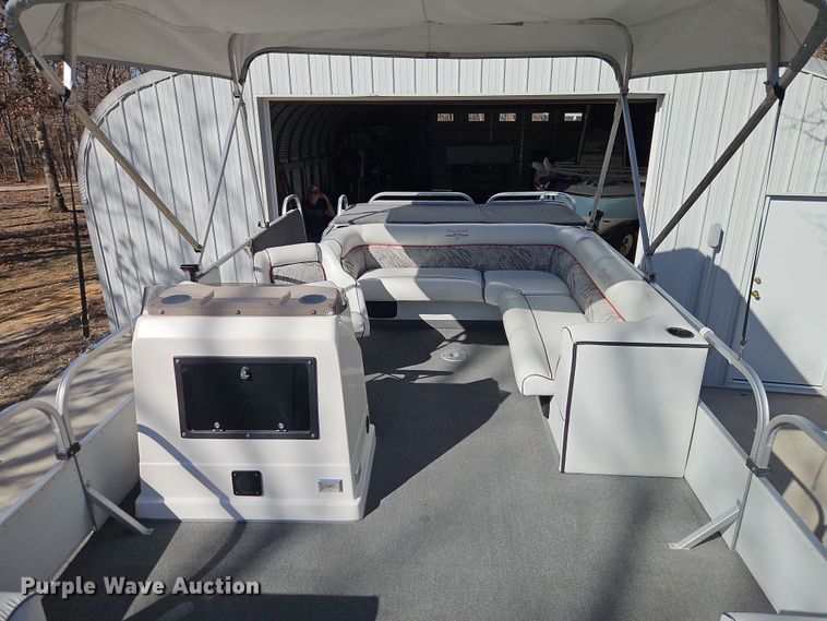 image for item DT7631 1997 Playcraft Powertoon 2600 pontoon boat