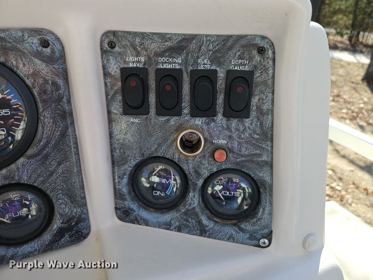 image for item DT7631 1997 Playcraft Powertoon 2600 pontoon boat