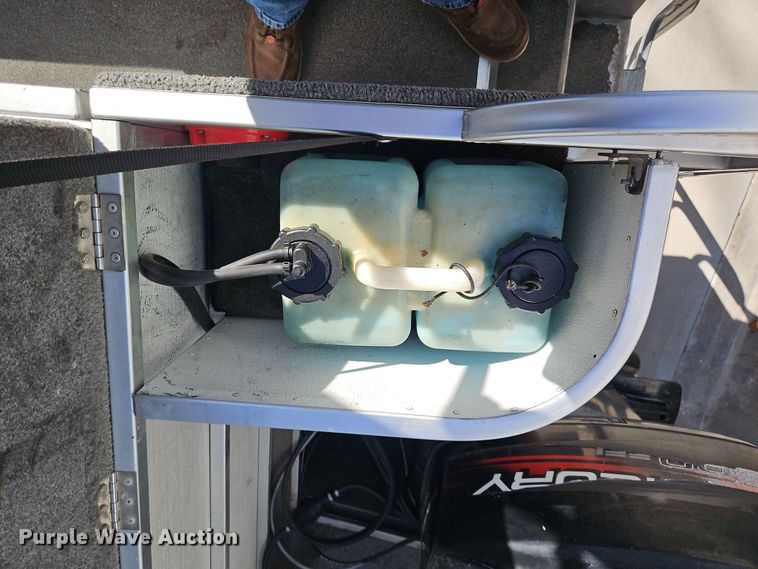 image for item DT7631 1997 Playcraft Powertoon 2600 pontoon boat