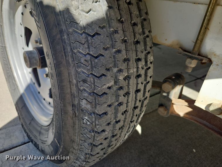 image for item DT7631 1997 Playcraft Powertoon 2600 pontoon boat