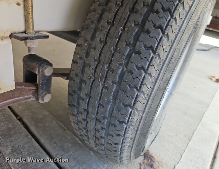 image for item DT7631 1997 Playcraft Powertoon 2600 pontoon boat