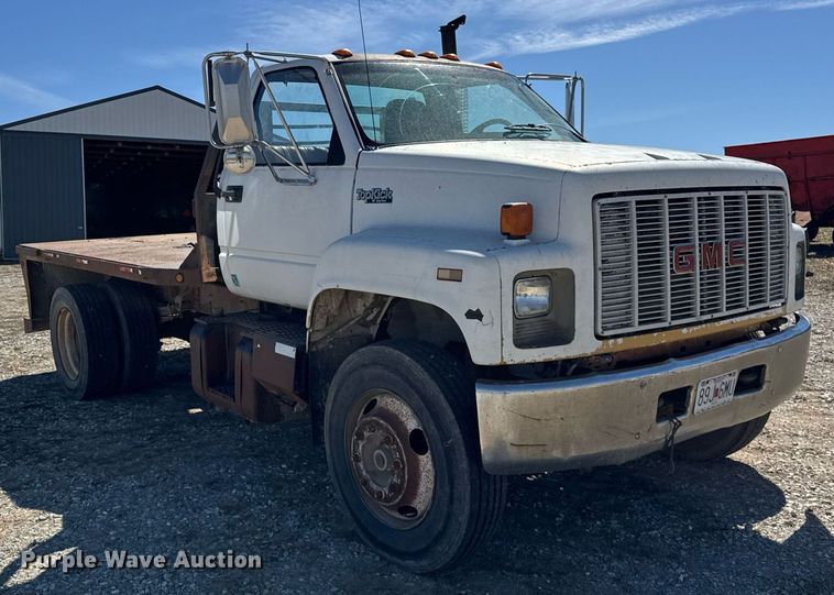 image for item DU3376 1991 GMC TopKick flatbed truck