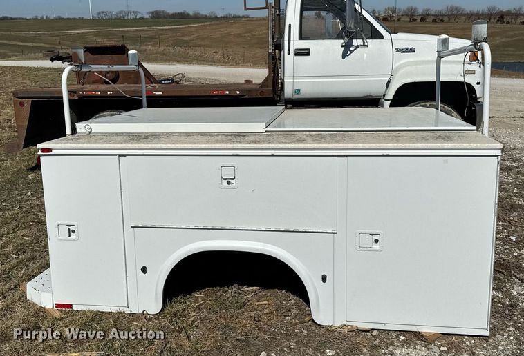 image for item DU3381 Knapheide 696D54J utility bed