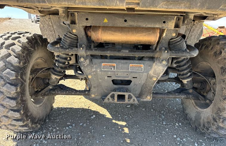 image for item DU3383 2022 Can-Am Defender Limited HD10 utility vehicle