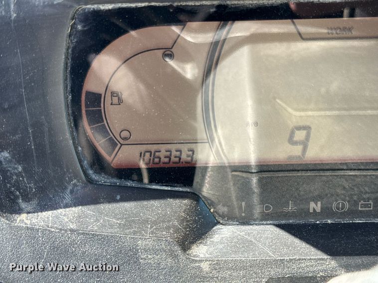 image for item DU3383 2022 Can-Am Defender Limited HD10 utility vehicle