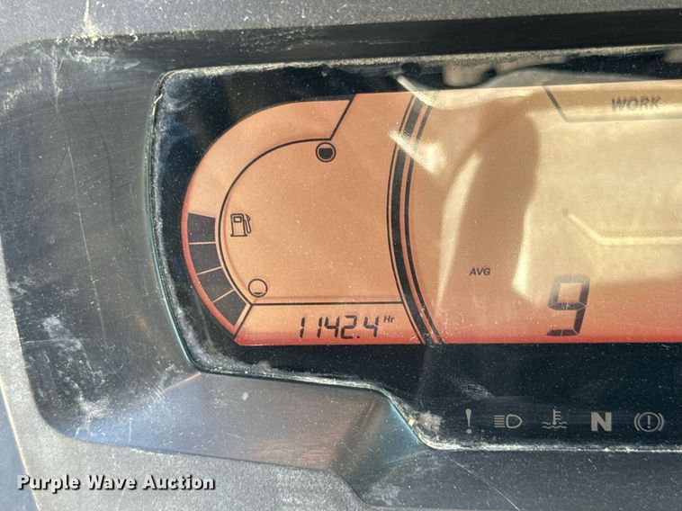 image for item DU3383 2022 Can-Am Defender Limited HD10 utility vehicle