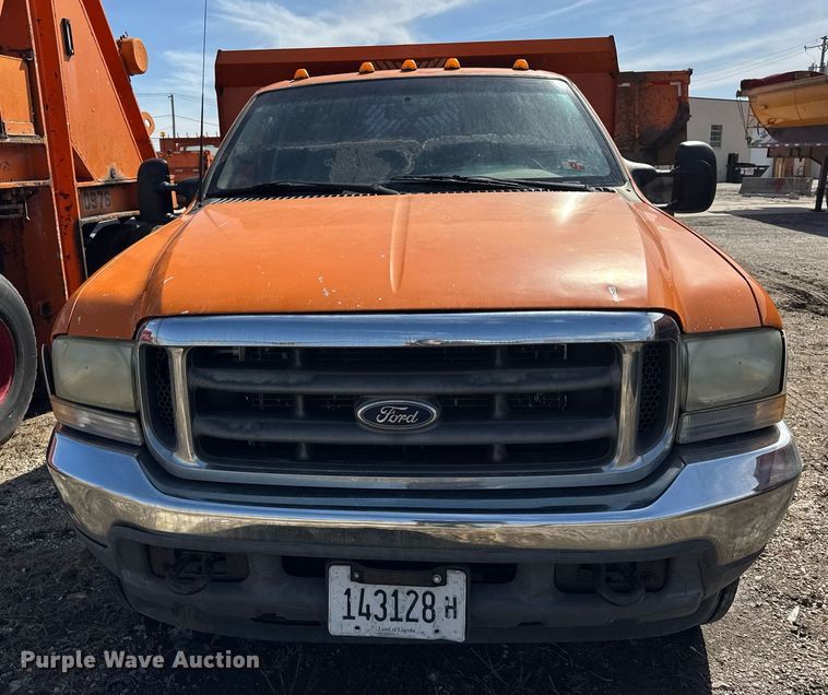 image for item DU3410 2003 Ford F550 Super Duty dump truck
