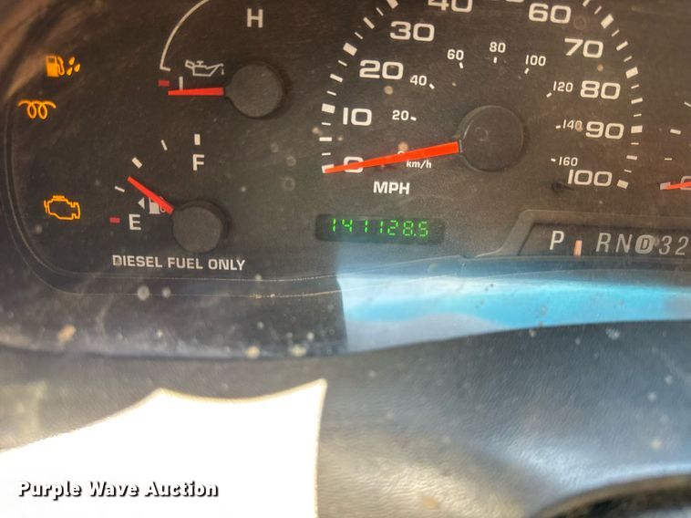 image for item DU3410 2003 Ford F550 Super Duty dump truck