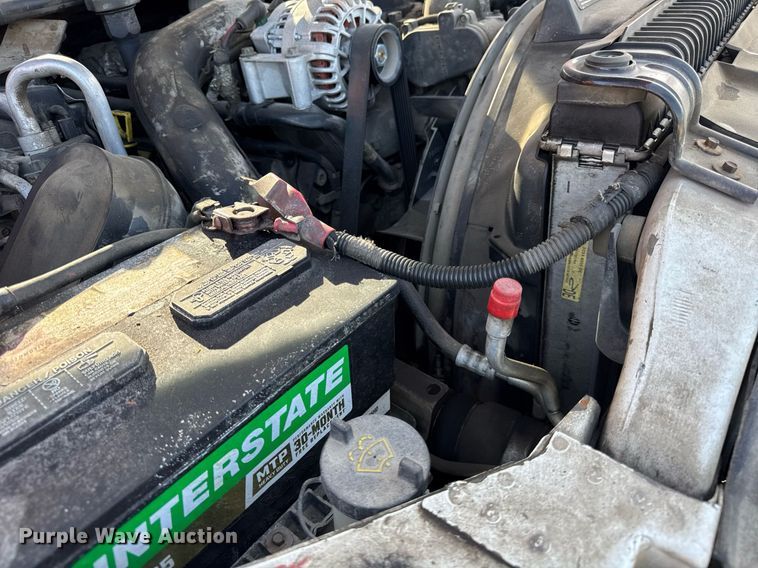 image for item DU3410 2003 Ford F550 Super Duty dump truck