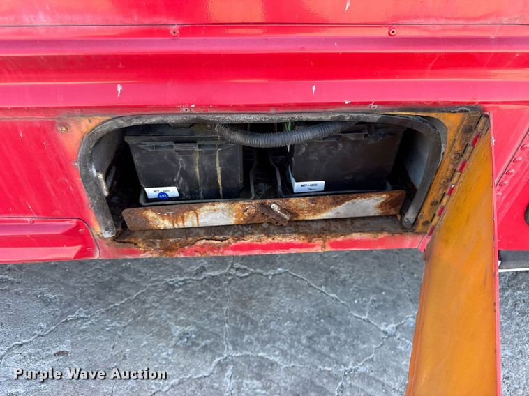 image for item DU3413 2005 Collins shuttle bus