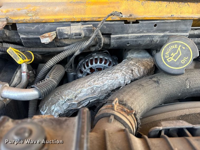 image for item DU3413 2005 Collins shuttle bus