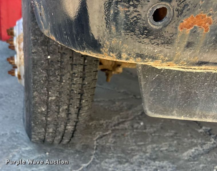 image for item DU3413 2005 Collins shuttle bus