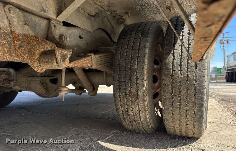 image for item DU3413 2005 Collins shuttle bus