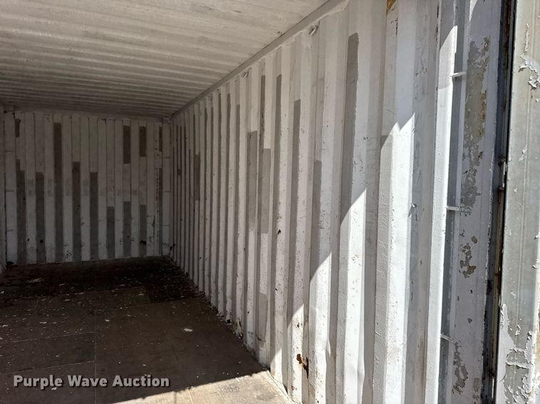 image for item DU3424 2007 CIMC shipping container