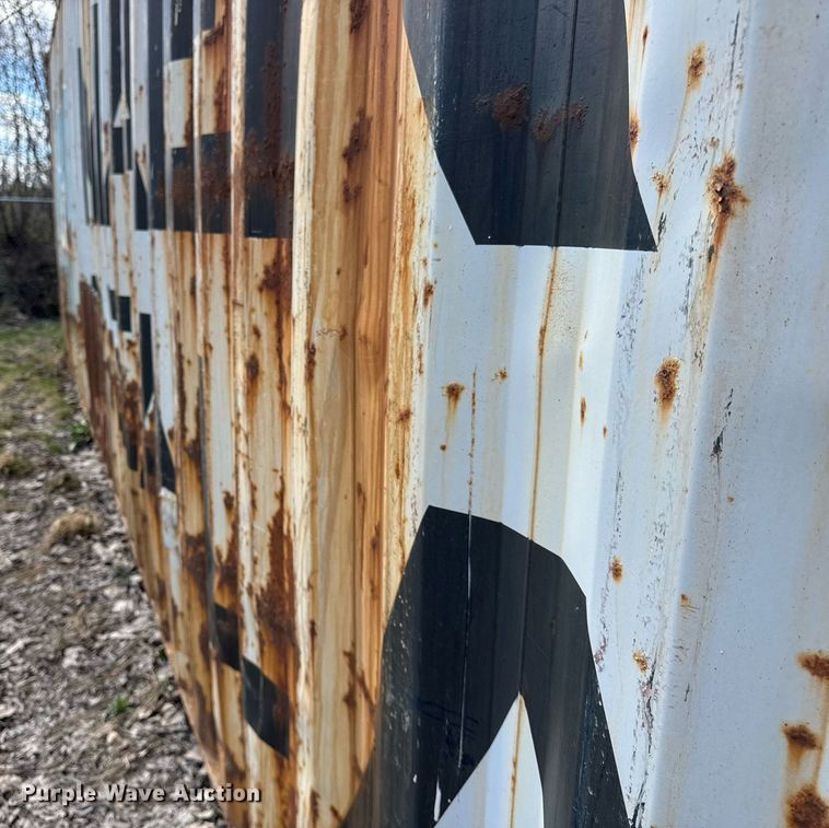 image for item DU3426 2004 Xiamen Pacific shipping container