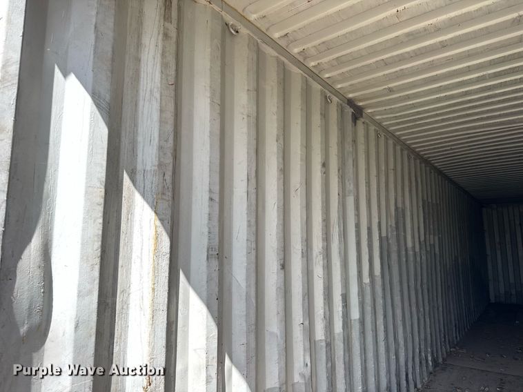 image for item DU3426 2004 Xiamen Pacific shipping container