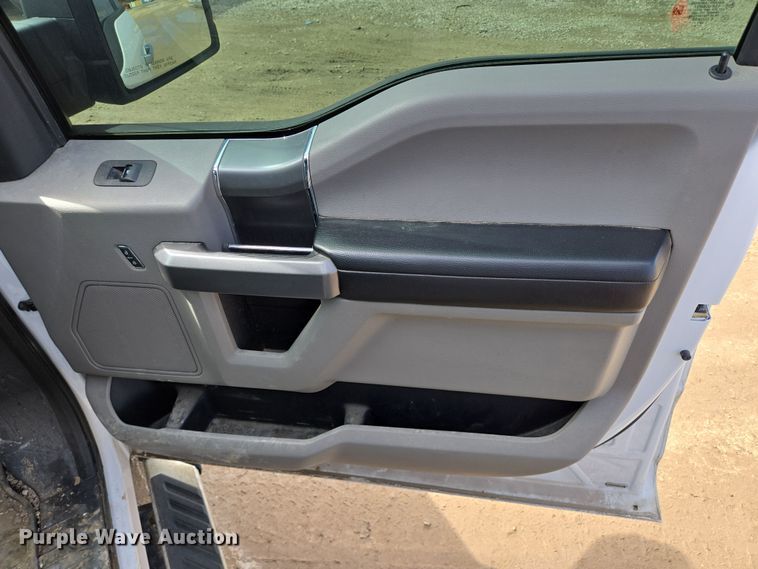 image for item DV1283 2018 Ford F150 XLT SuperCrew pickup truck