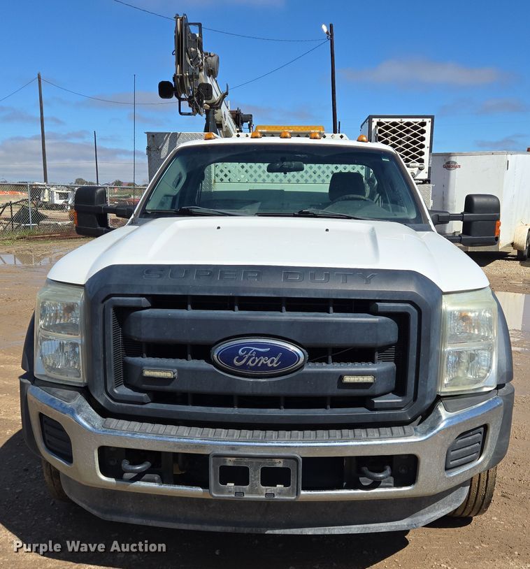 image for item DV1284 2015 Ford F550 Super Duty XL utility / service truck