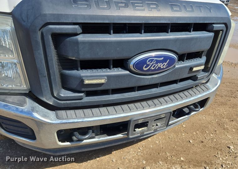 image for item DV1284 2015 Ford F550 Super Duty XL utility / service truck