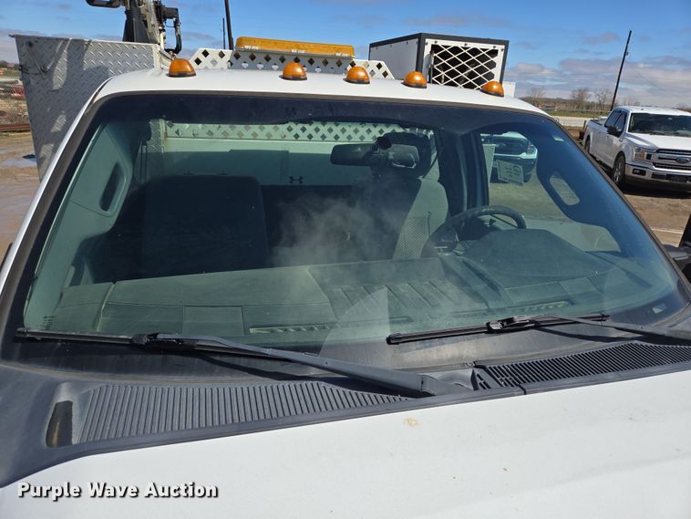 image for item DV1284 2015 Ford F550 Super Duty XL utility / service truck