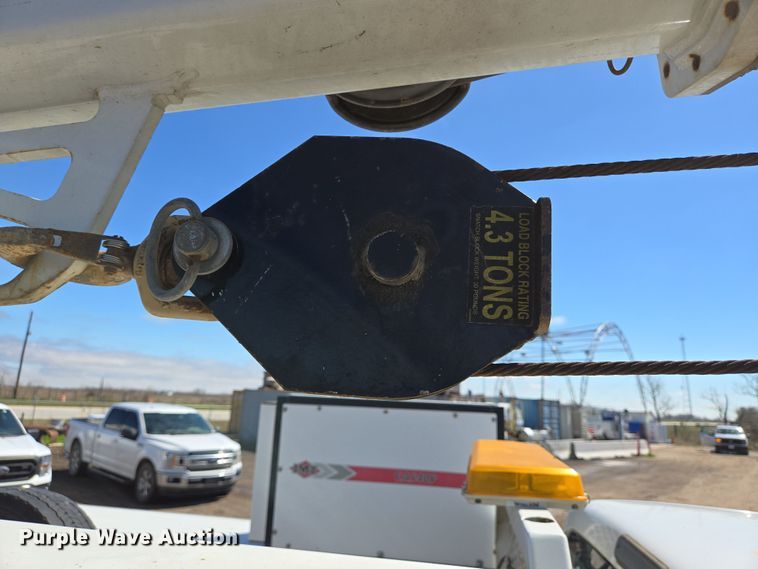 image for item DV1284 2015 Ford F550 Super Duty XL utility / service truck