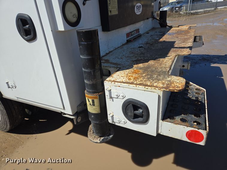 image for item DV1284 2015 Ford F550 Super Duty XL utility / service truck