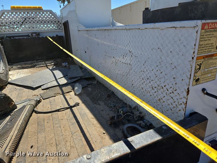 image for item DV1284 2015 Ford F550 Super Duty XL utility / service truck