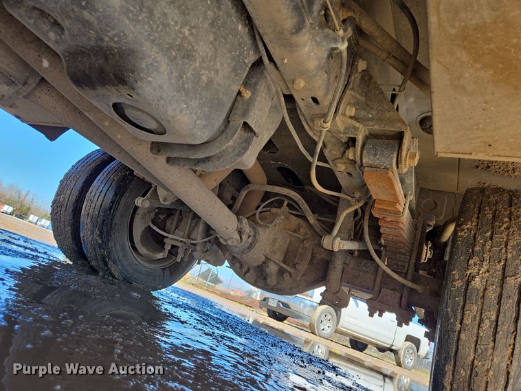 image for item DV1284 2015 Ford F550 Super Duty XL utility / service truck