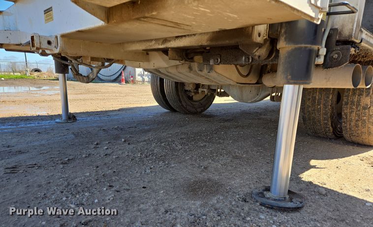 image for item DV1284 2015 Ford F550 Super Duty XL utility / service truck