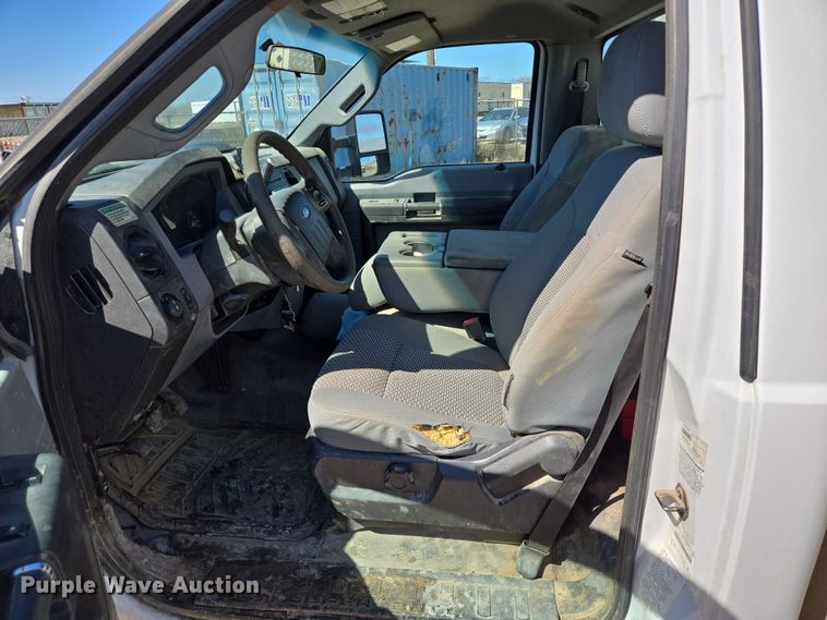 image for item DV1284 2015 Ford F550 Super Duty XL utility / service truck