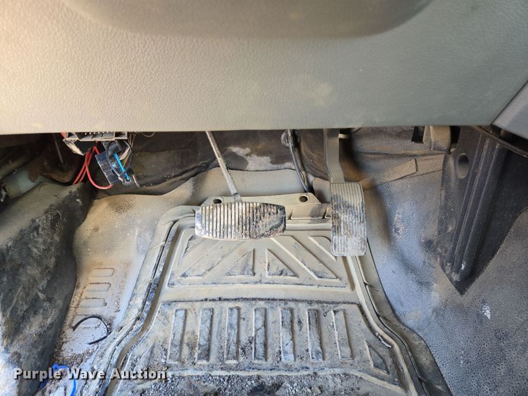 image for item DV1284 2015 Ford F550 Super Duty XL utility / service truck