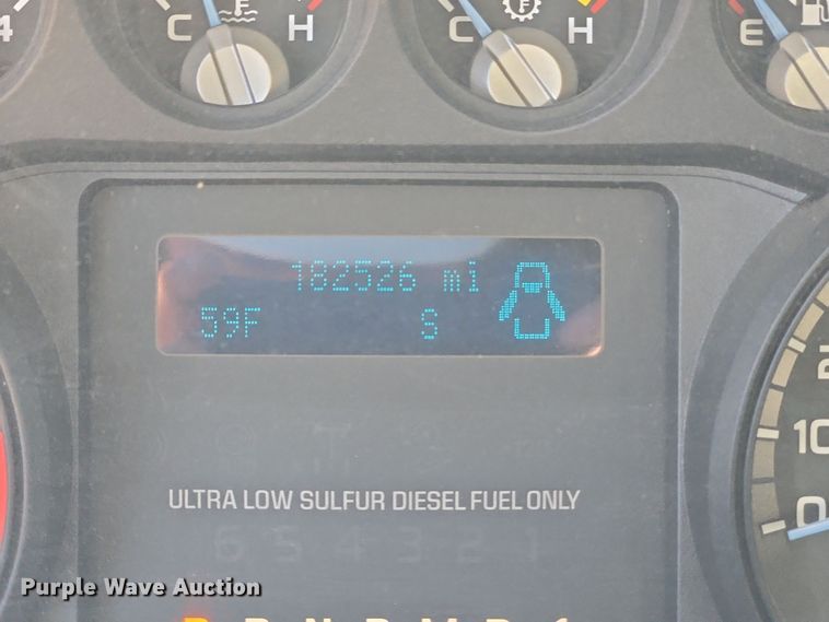 image for item DV1284 2015 Ford F550 Super Duty XL utility / service truck