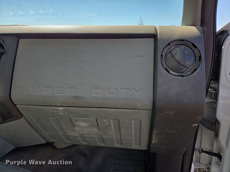 image for item DV1284 2015 Ford F550 Super Duty XL utility / service truck