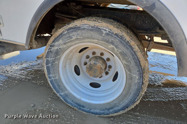 image for item DV1284 2015 Ford F550 Super Duty XL utility / service truck